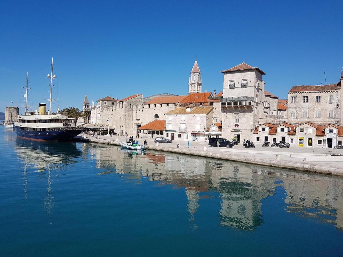 Half Of House To Rent - Family Zelenika Trogir